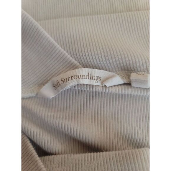 Soft Surroundings Double V Timely Tee Women's Shirt Tunic Plus Size 2X Cream t22 - Picture 7 of 8